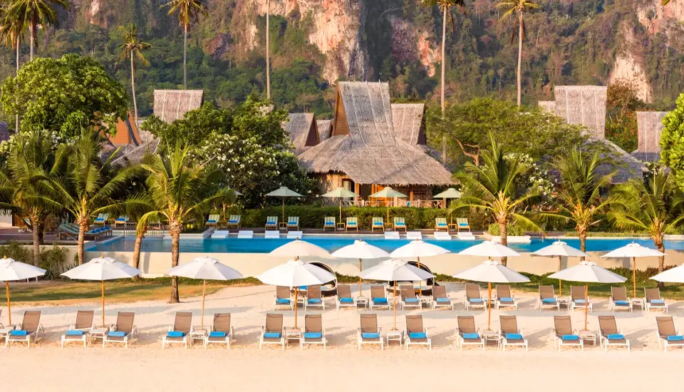 هتل سایی فی فی آیلند ویلج